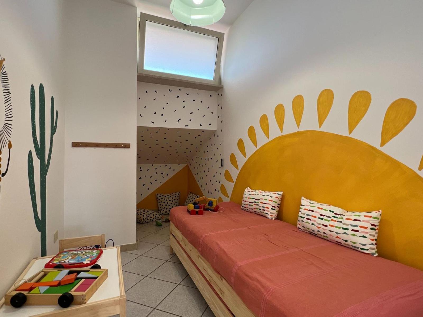 Livingapple Apartment Scauri  Bagian luar foto