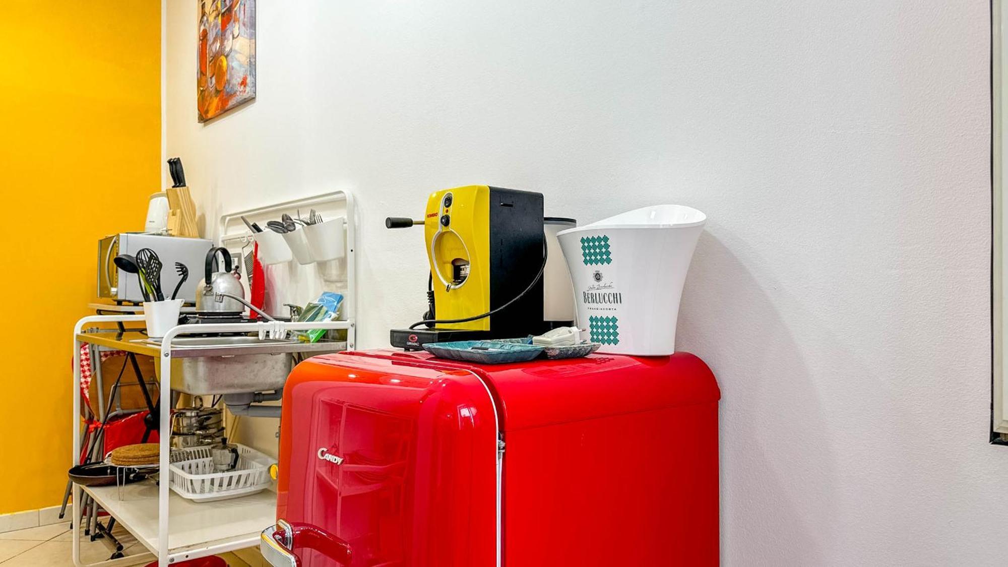 Livingapple Apartment Scauri  Bagian luar foto