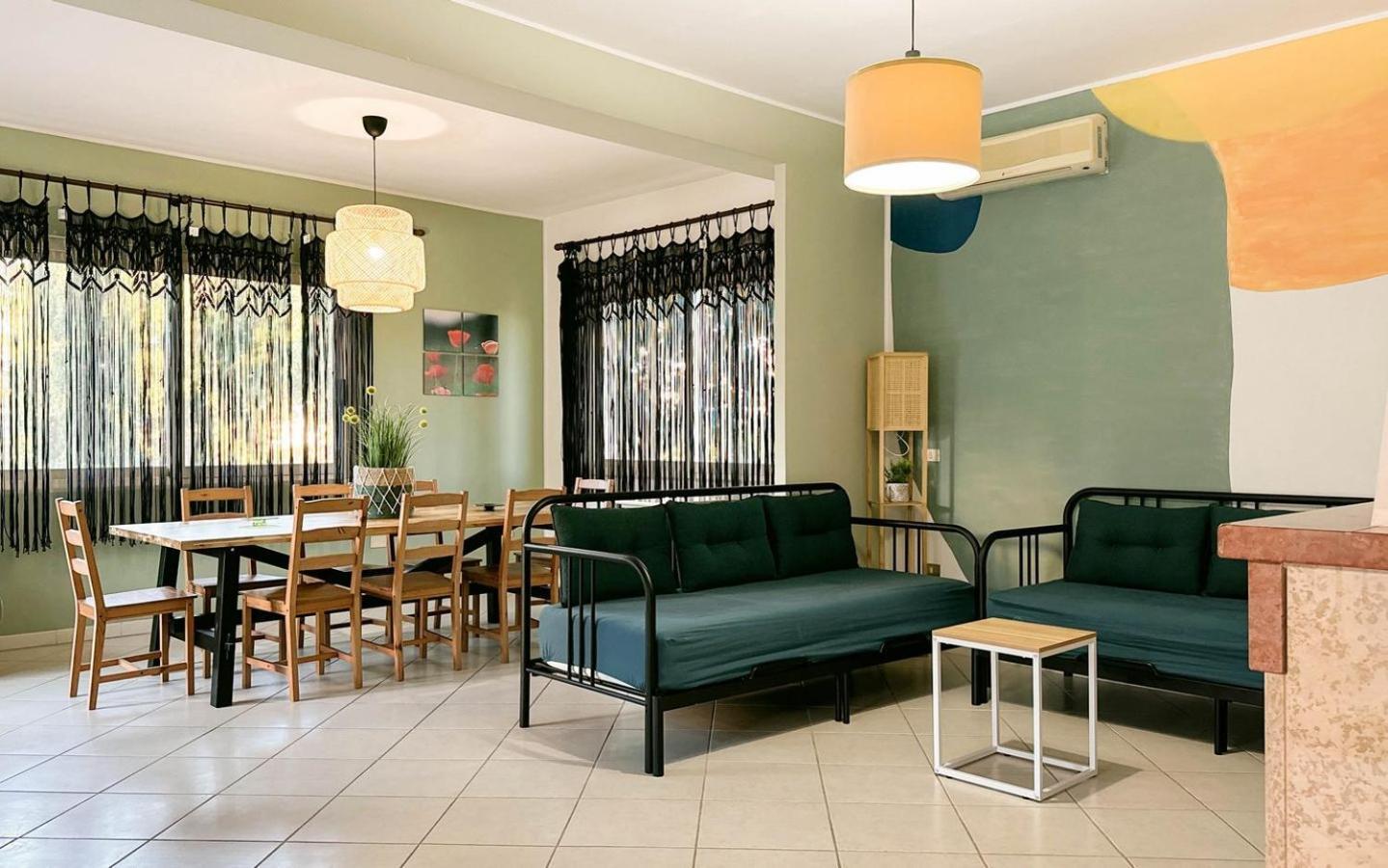 Livingapple Apartment Scauri  Bagian luar foto