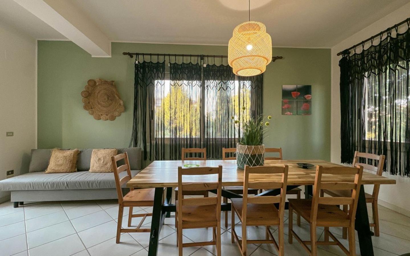 Livingapple Apartment Scauri  Bagian luar foto