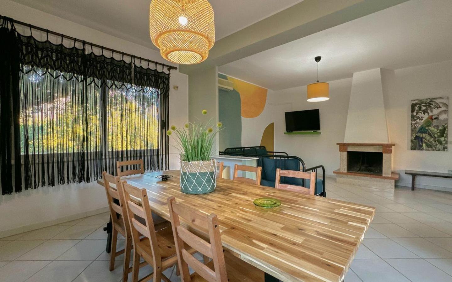 Livingapple Apartment Scauri  Bagian luar foto